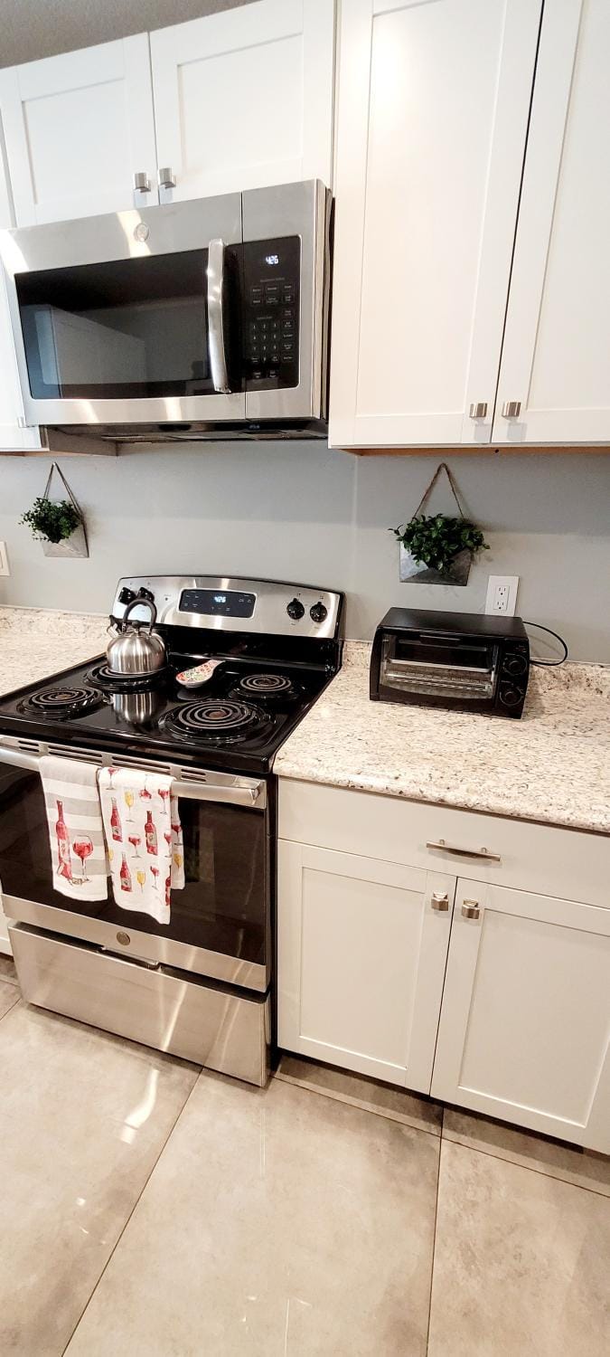 East by the Beaches #2 Apartment in Riviera Beach
