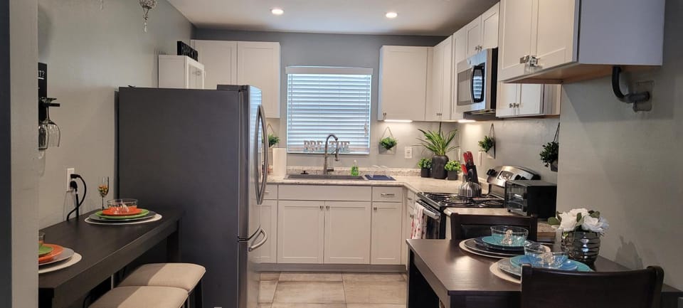 East by the Beaches #2 Apartment in Riviera Beach