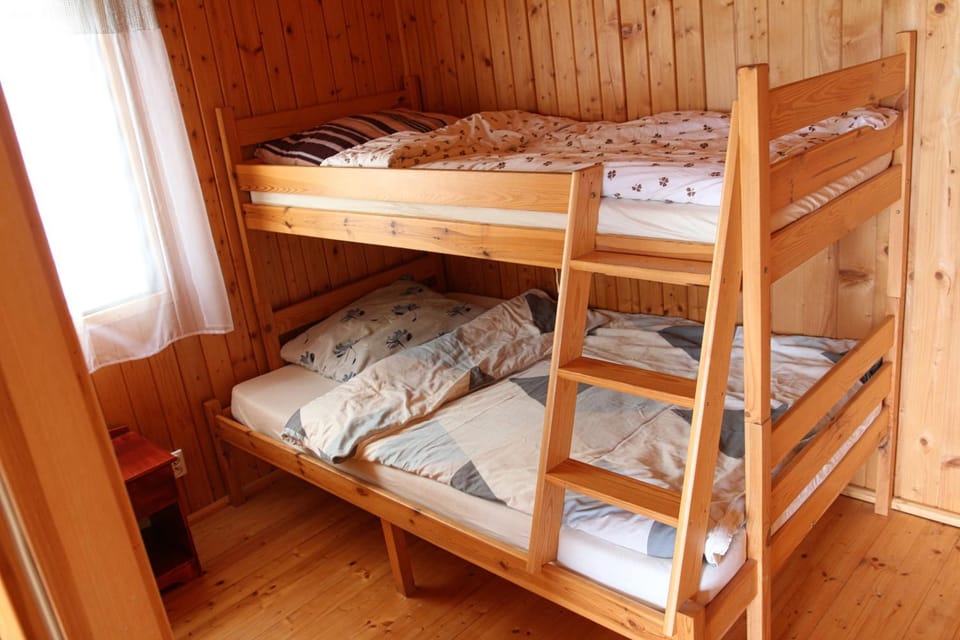 Photo of the whole room, bunk bed