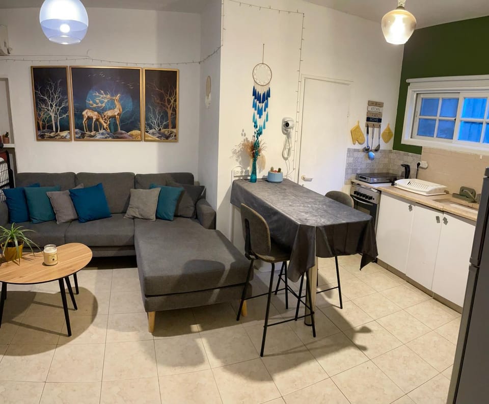 Living room, Seating area, Dinner, kitchen