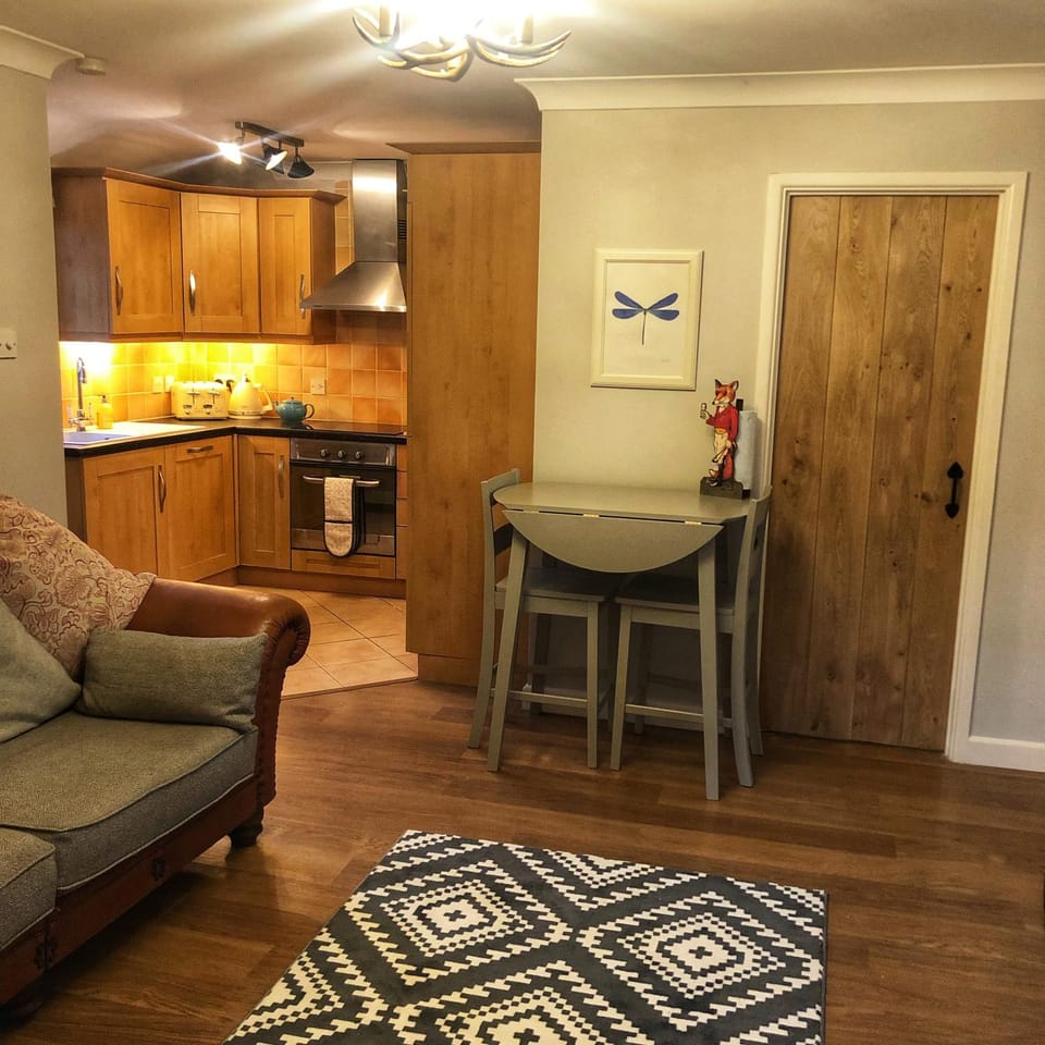 The Rose Cottage Apartment in Wisborough Green