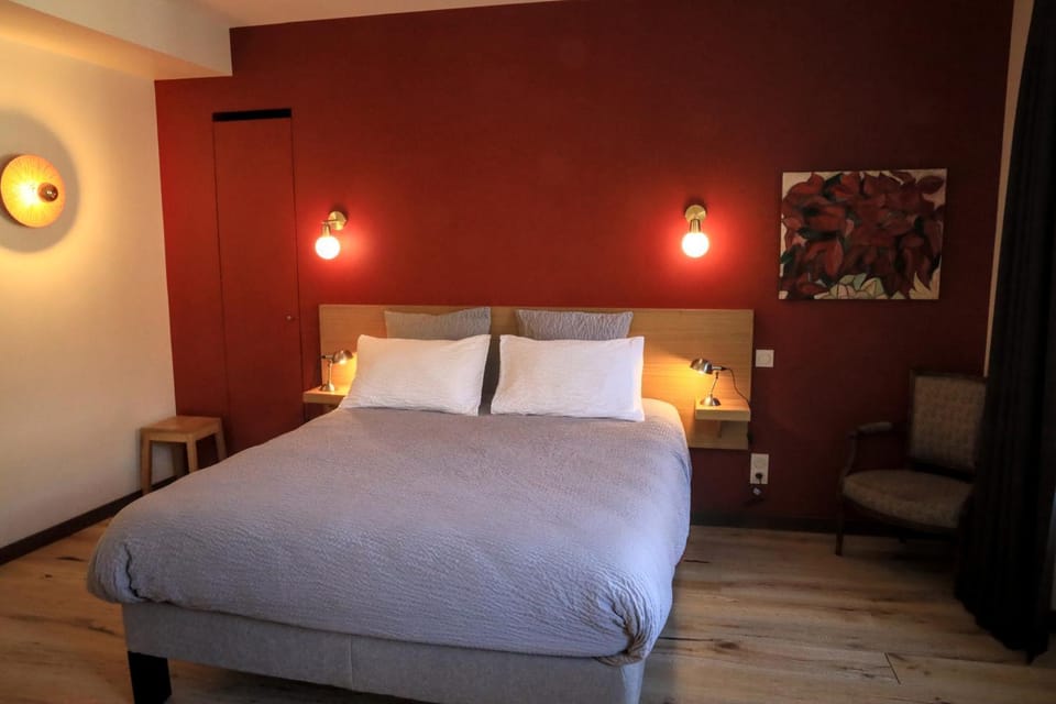 Logis Les 7 Frères Apartment hotel in Provence-Alpes-Côte d'Azur