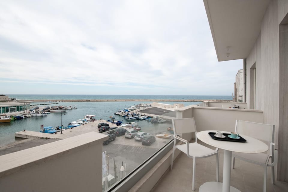 Day, Natural landscape, View (from property/room), Balcony/Terrace, Sea view