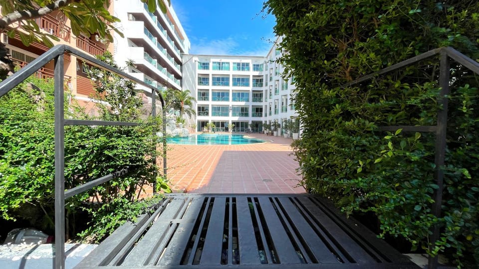 Property building, Pool view