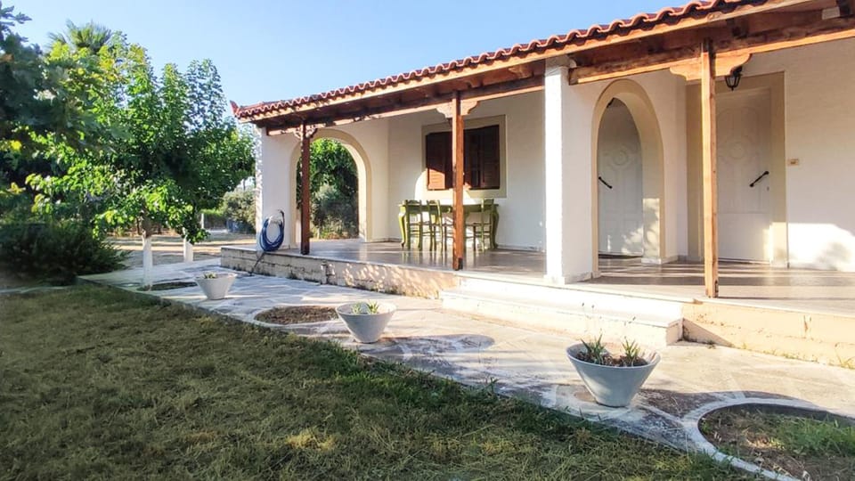 Property building, Garden