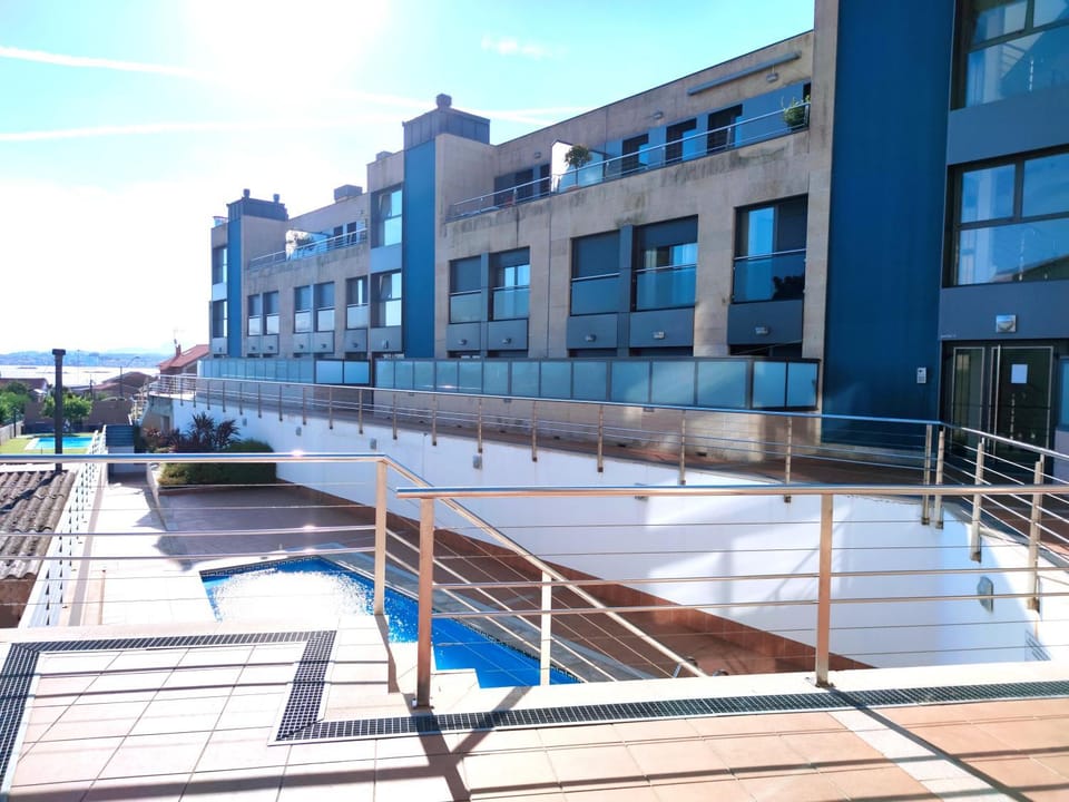 Property building, Pool view, Swimming pool, Swimming pool