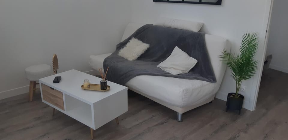 Appartement chaleureux à 5 mins de La Rochelle Apartment in La Rochelle