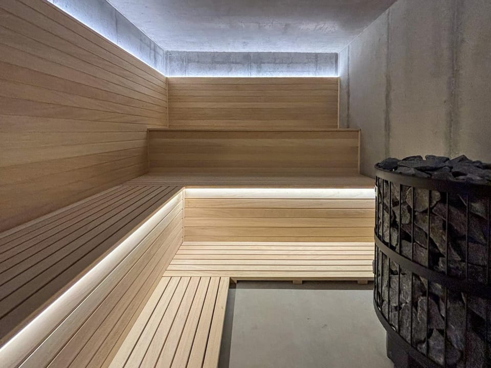 Sauna, Seating area