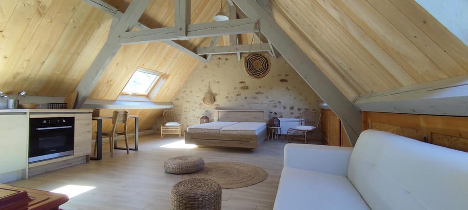 Quercynoise de Charme Piscine et vue sur Vallée du LOT House in Occitanie