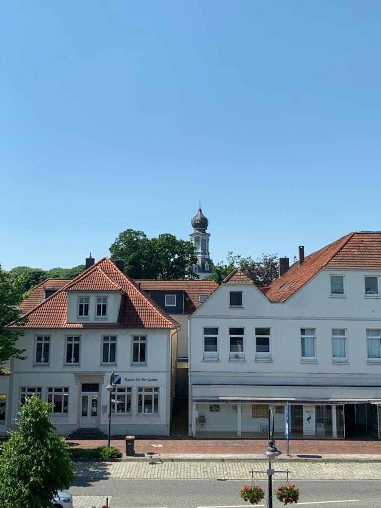 View (from property/room), Landmark view, Street view