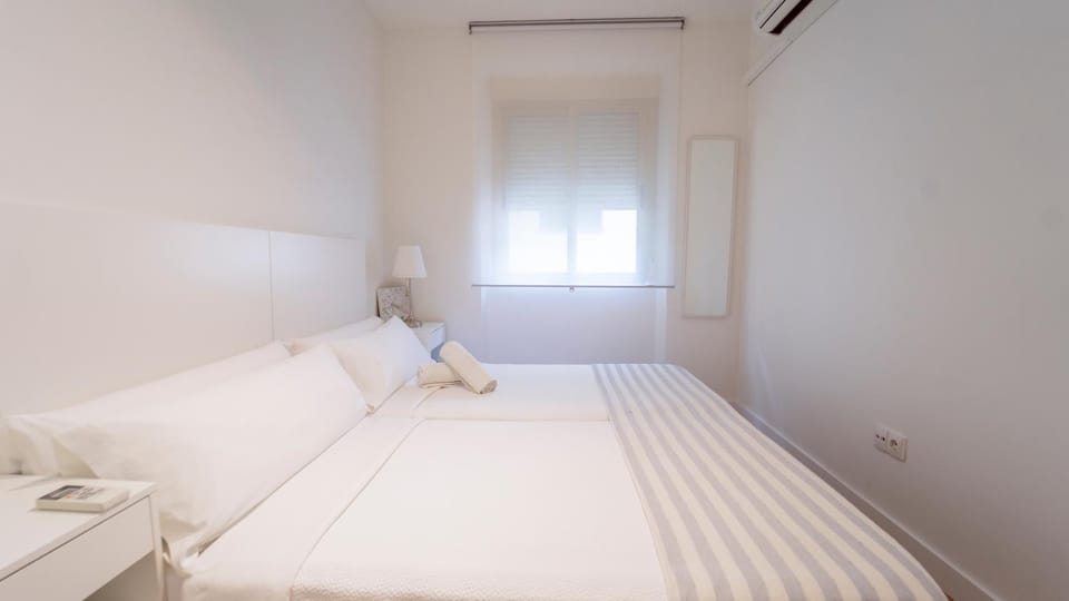 Piso Taracea Apartment in Granada