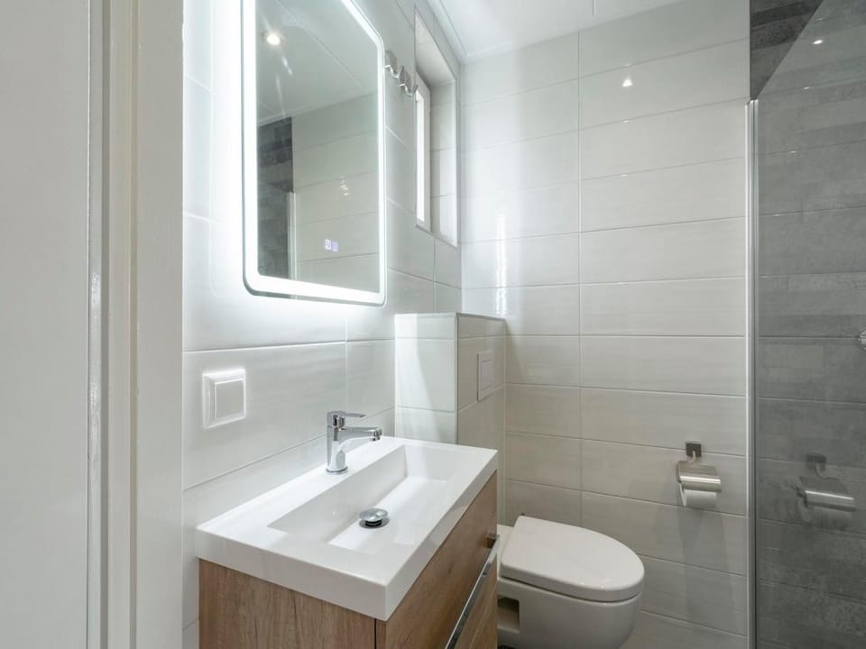 Bathroom, Other