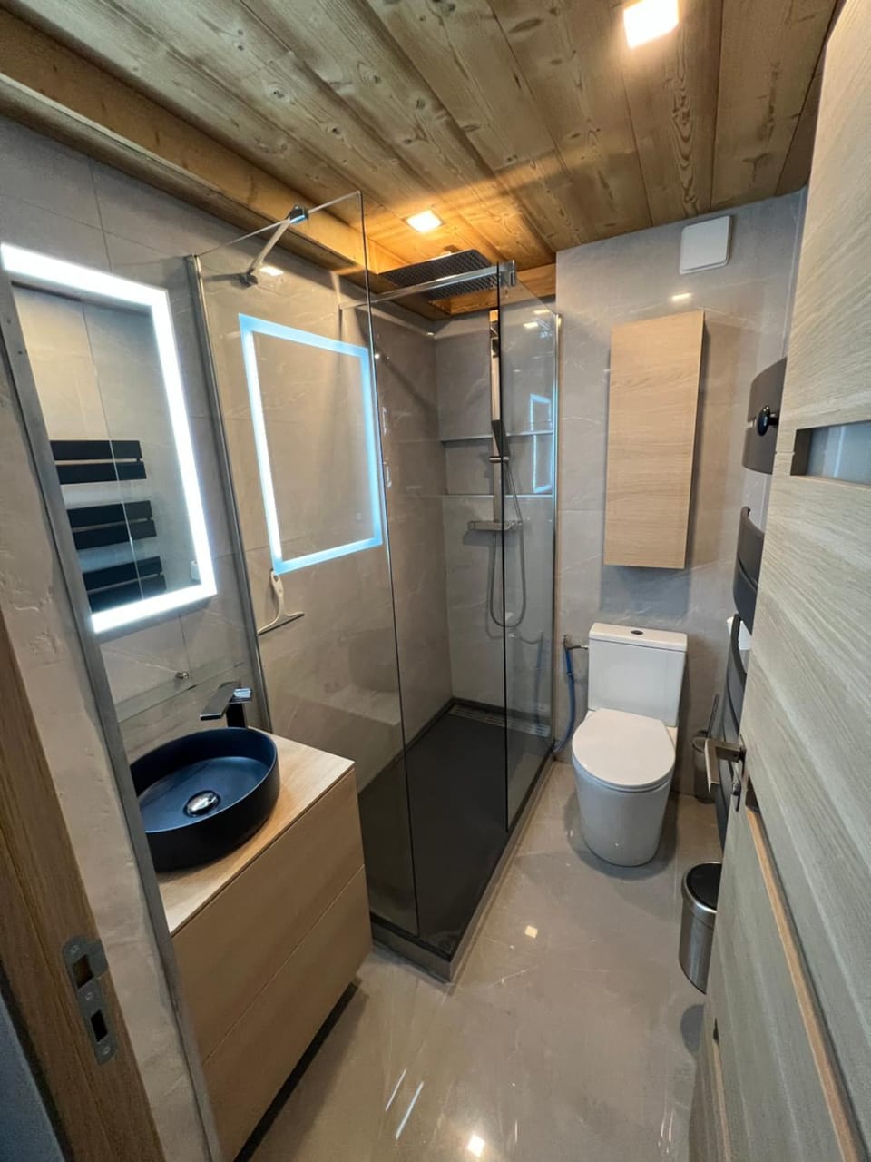 Shower, Toilet, Bathroom