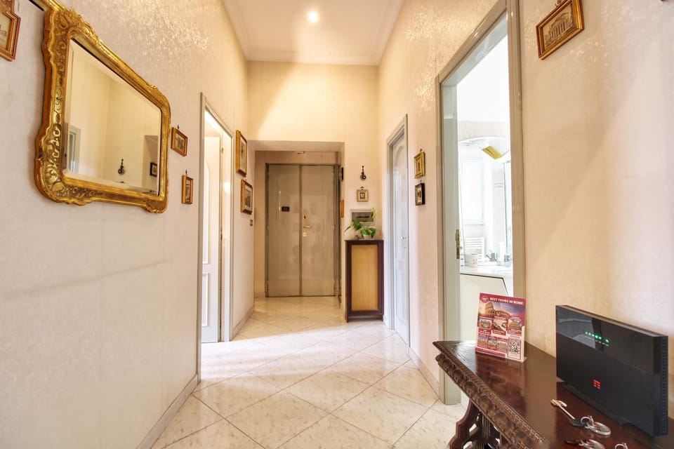 Garibaldi Apartment in Trastevere By YourHost Apartment in Rome