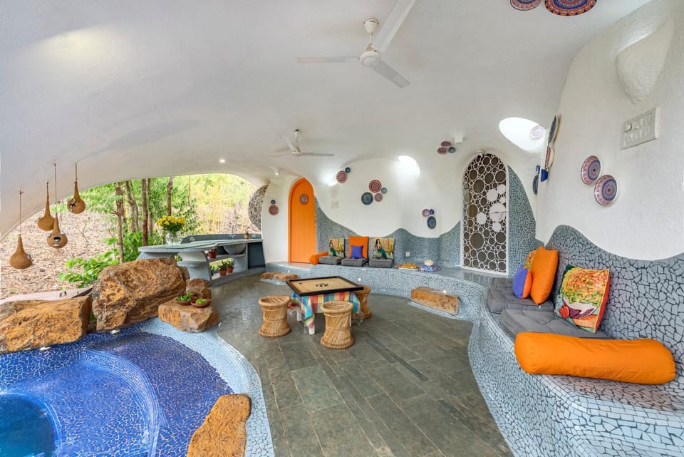 Living room, Seating area, Swimming pool
