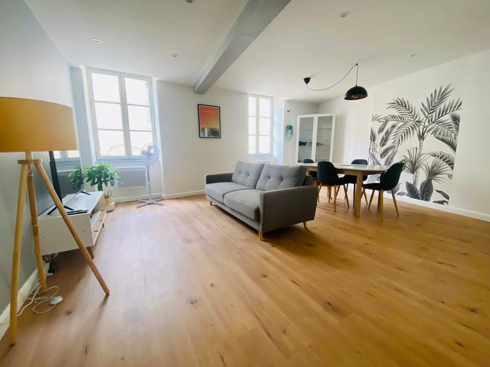 Le Bastide Cosy Apartment in Carcassonne