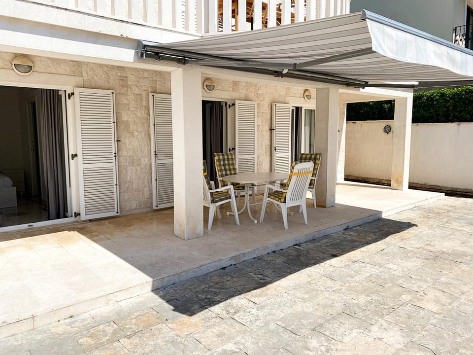 Balcony/Terrace, Seating area