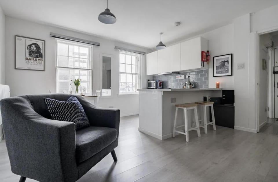 Edinburgh Castle Apartment G1 Apartment in Edinburgh