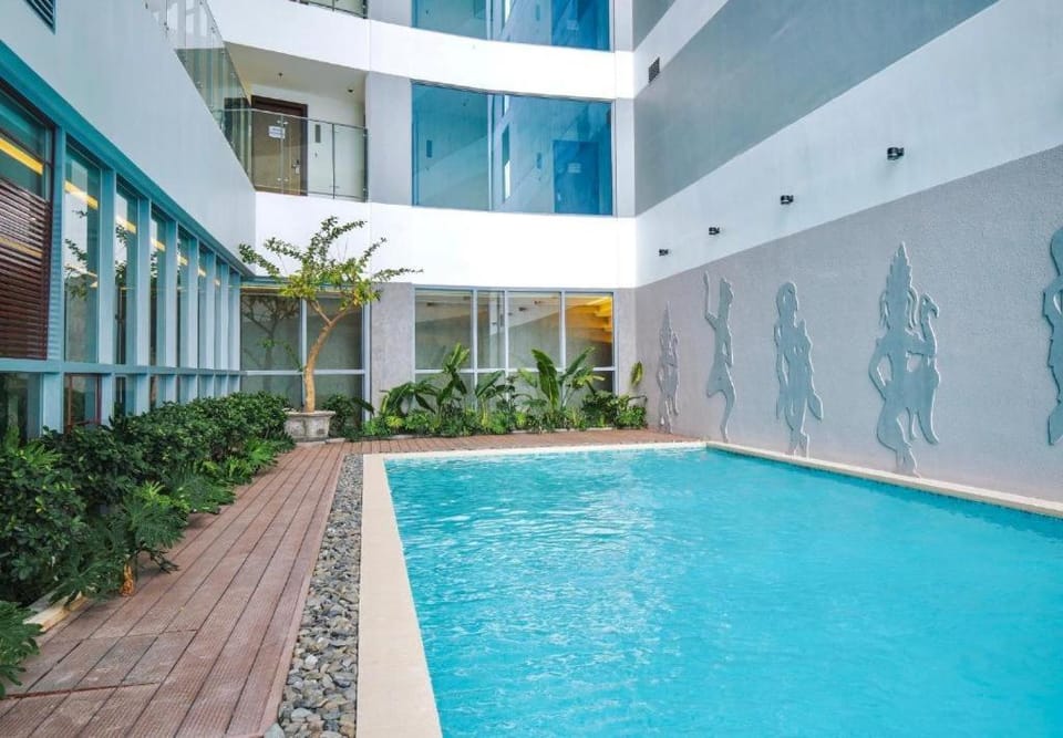 Pool view, Swimming pool