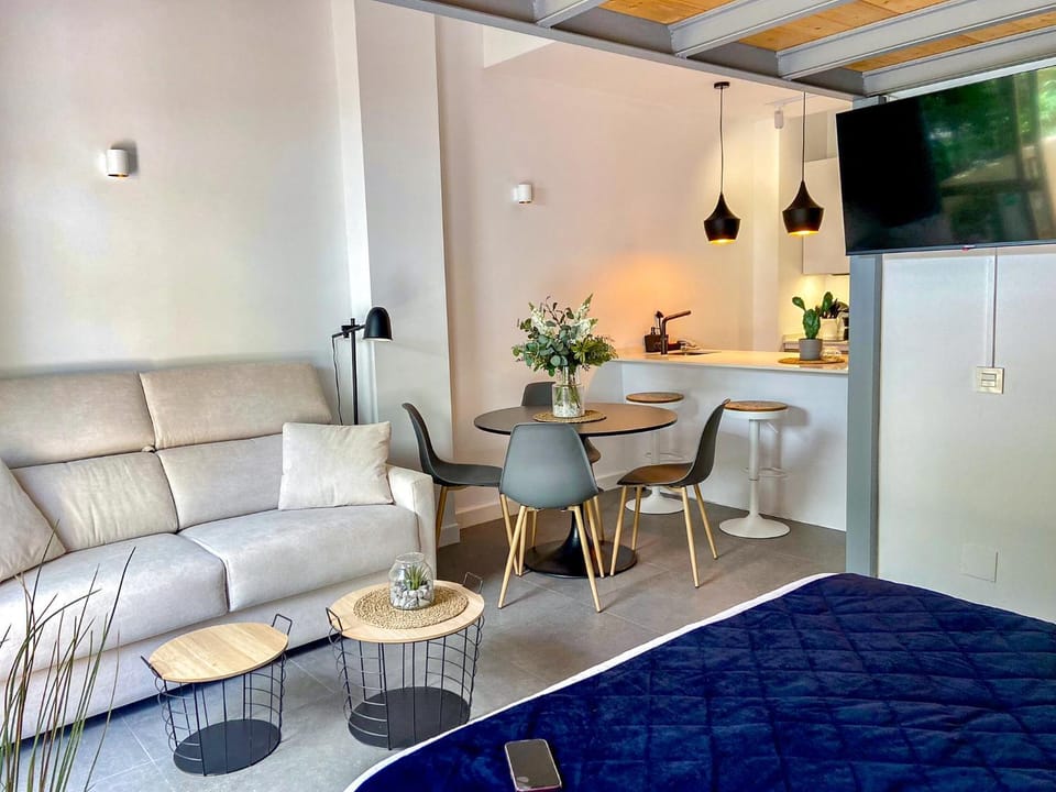 OleHolidays 406 Loft Romana Playa junto al mar Apartment in Marbella