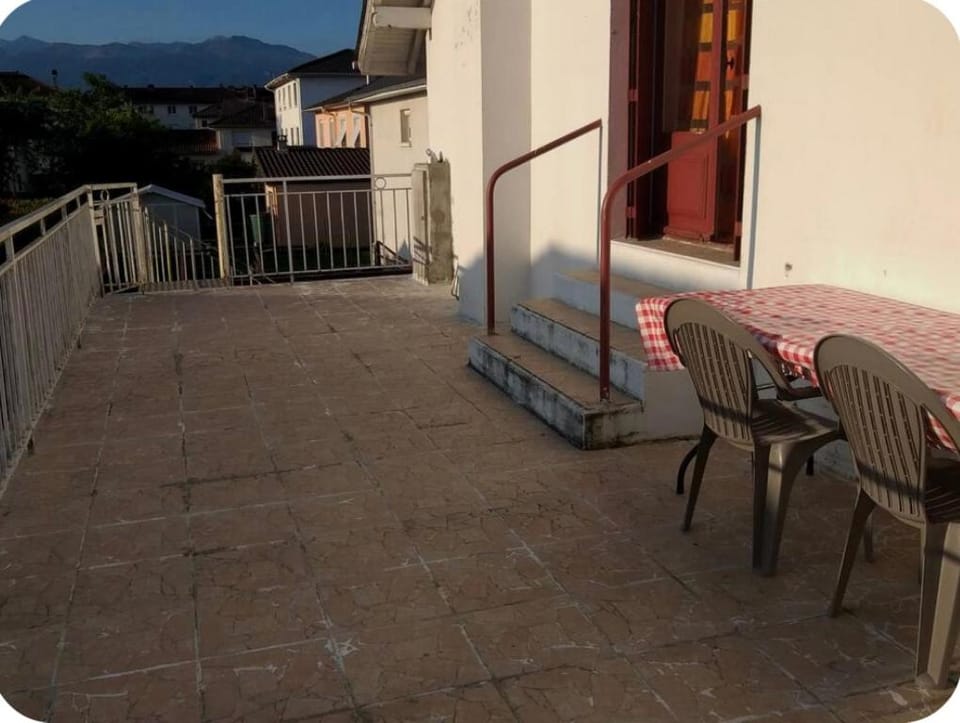Oloron Apartment in Nouvelle-Aquitaine