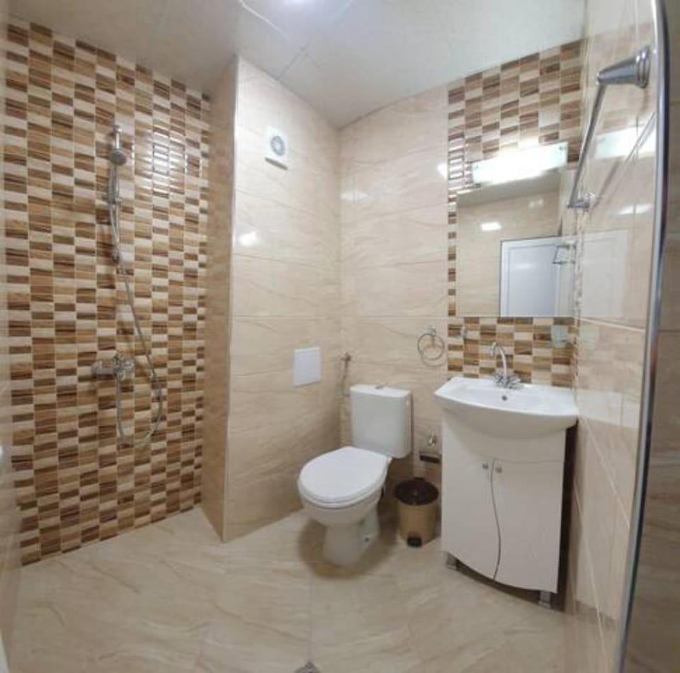 Shower, Toilet, Bathroom