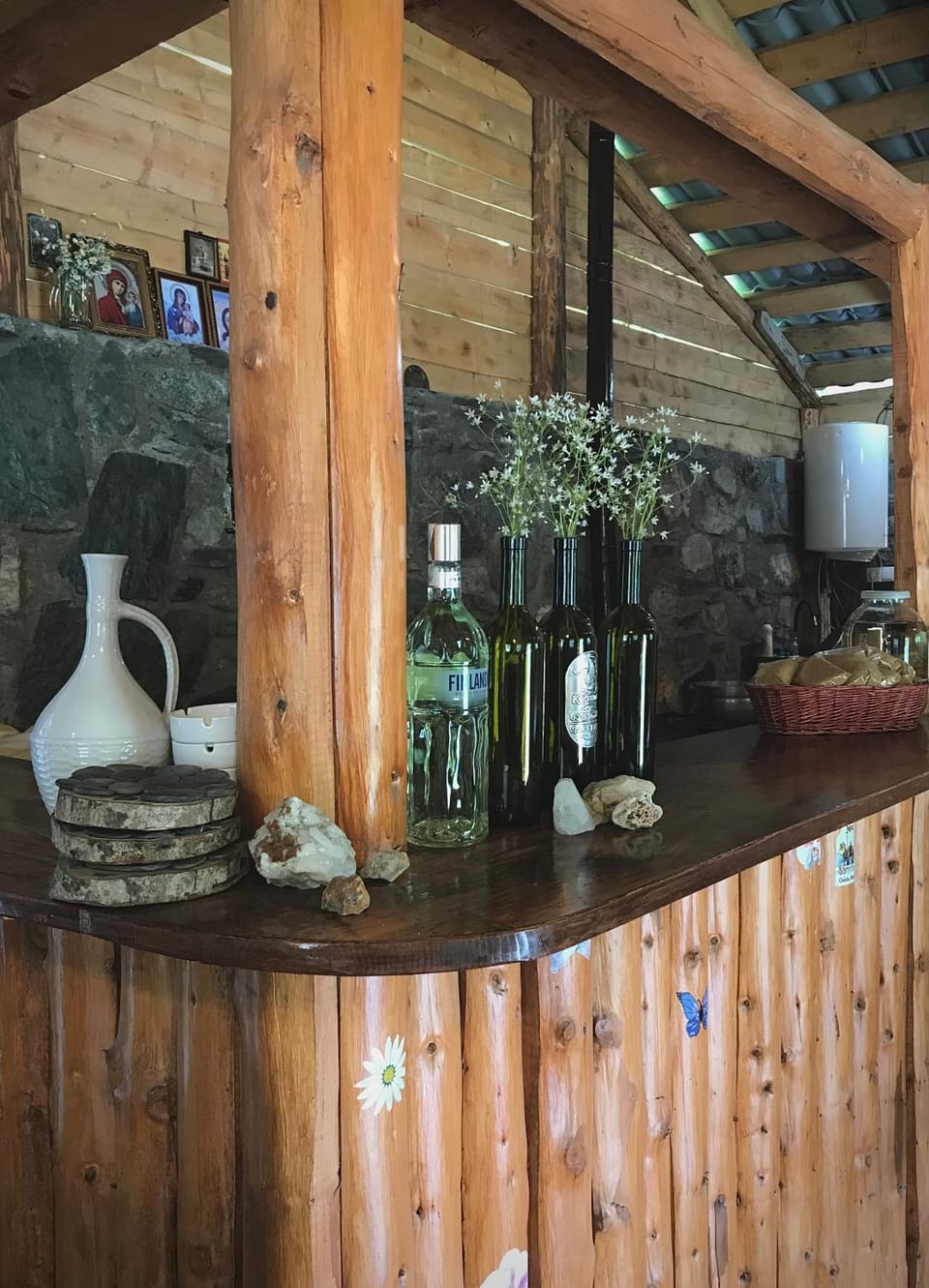 Kitchen or kitchenette, Food and drinks, Drinks