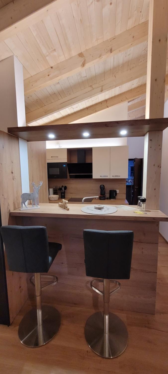 Lounge or bar