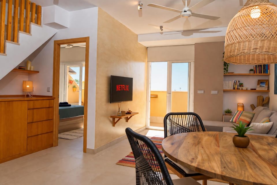 Deja Blue - Tarifa Rent Modern Penthouse Apartment in Costa de la Luz