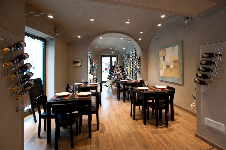 Lounge or bar