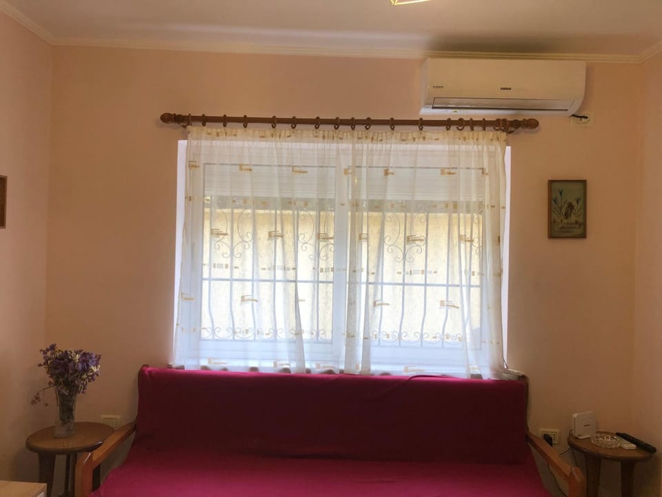 Itan’s apartment-Lovely guest apartment in center Apartment in Tirana