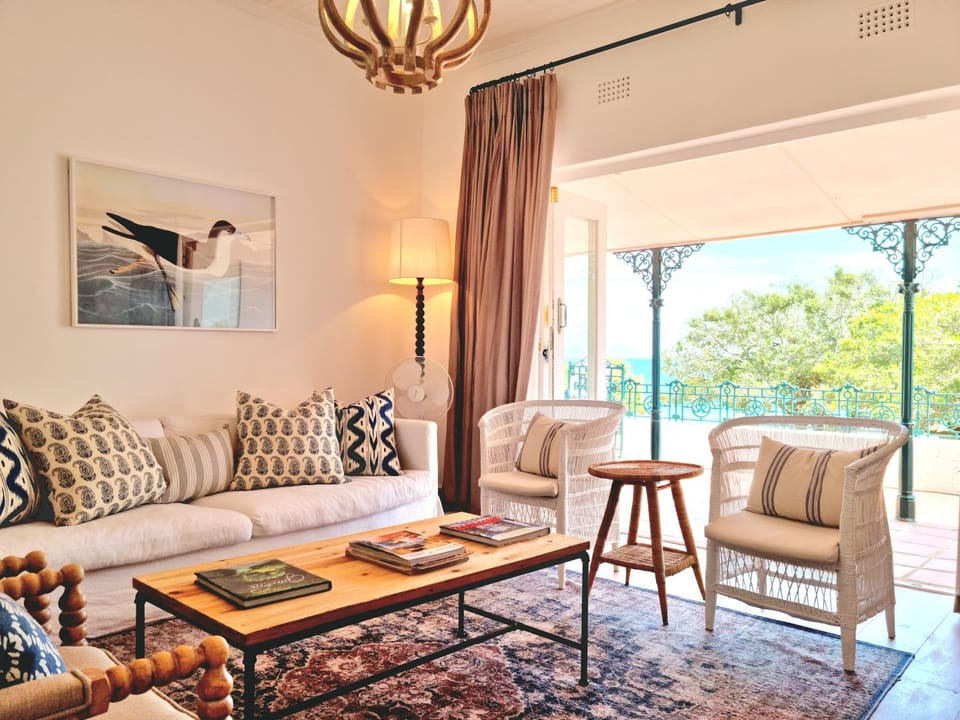 Day, Living room, Seating area, Sea view, Sea view