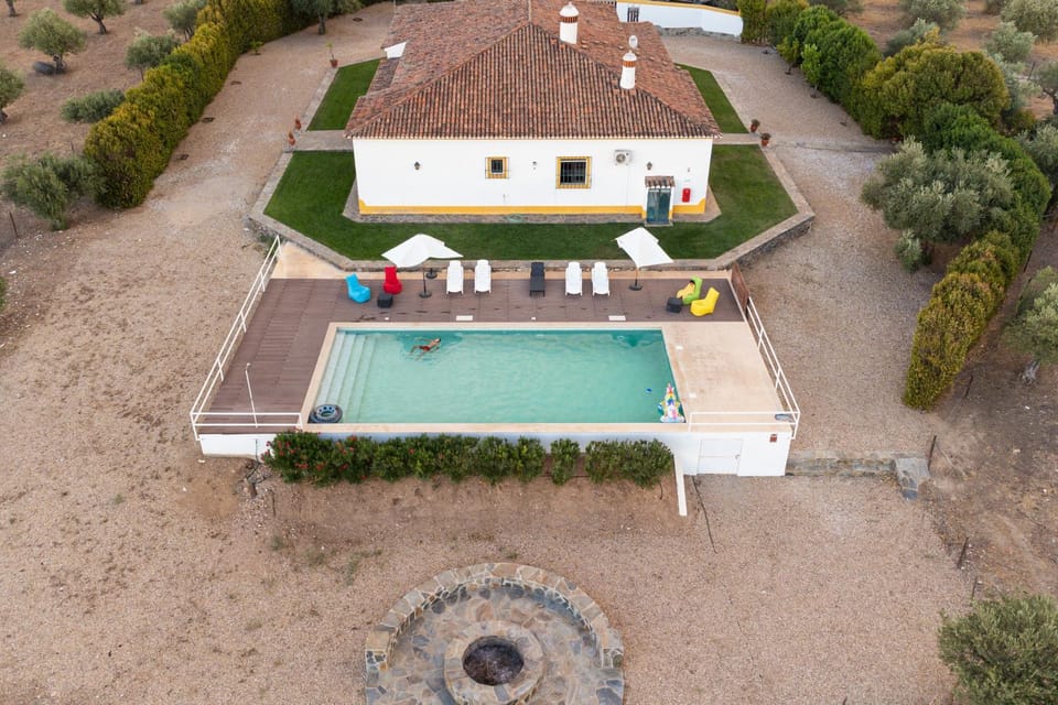 Monte Ribeira de Mures House in Évora District, Portugal