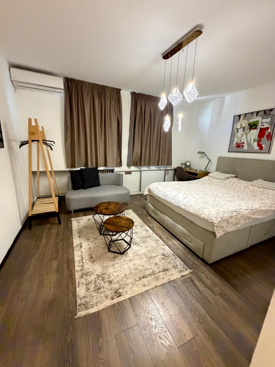 Velvet Suite - Skopje City Center Apartment in Skopje