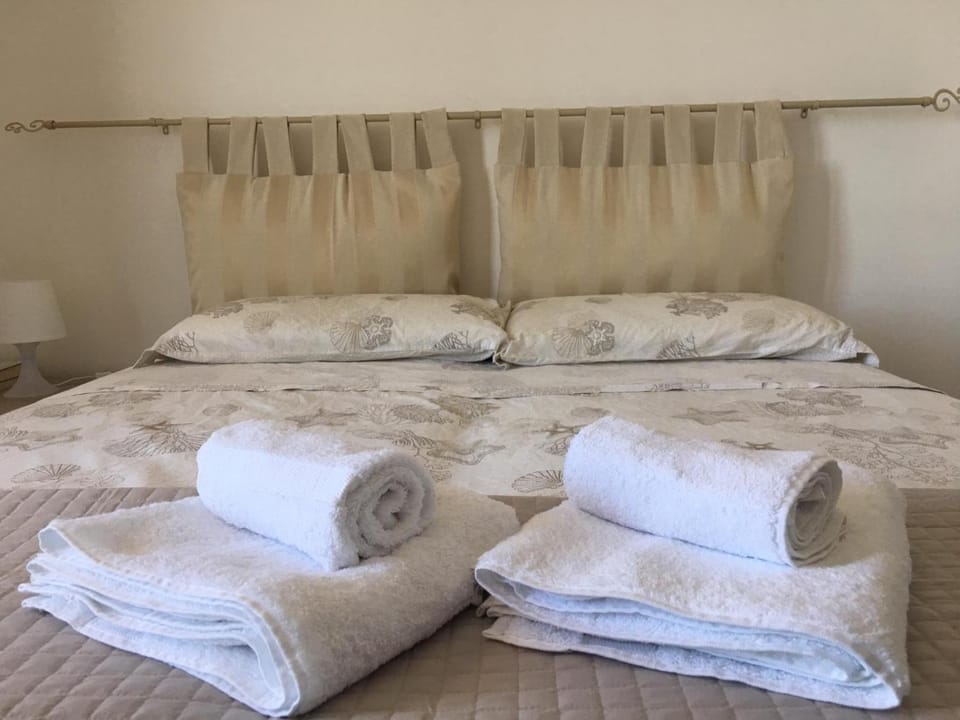Zefiro Apartment in Castro