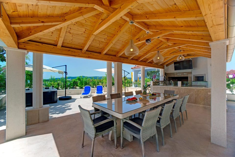 Luxury Apartment Plavi Biser Apartment in Šibenik