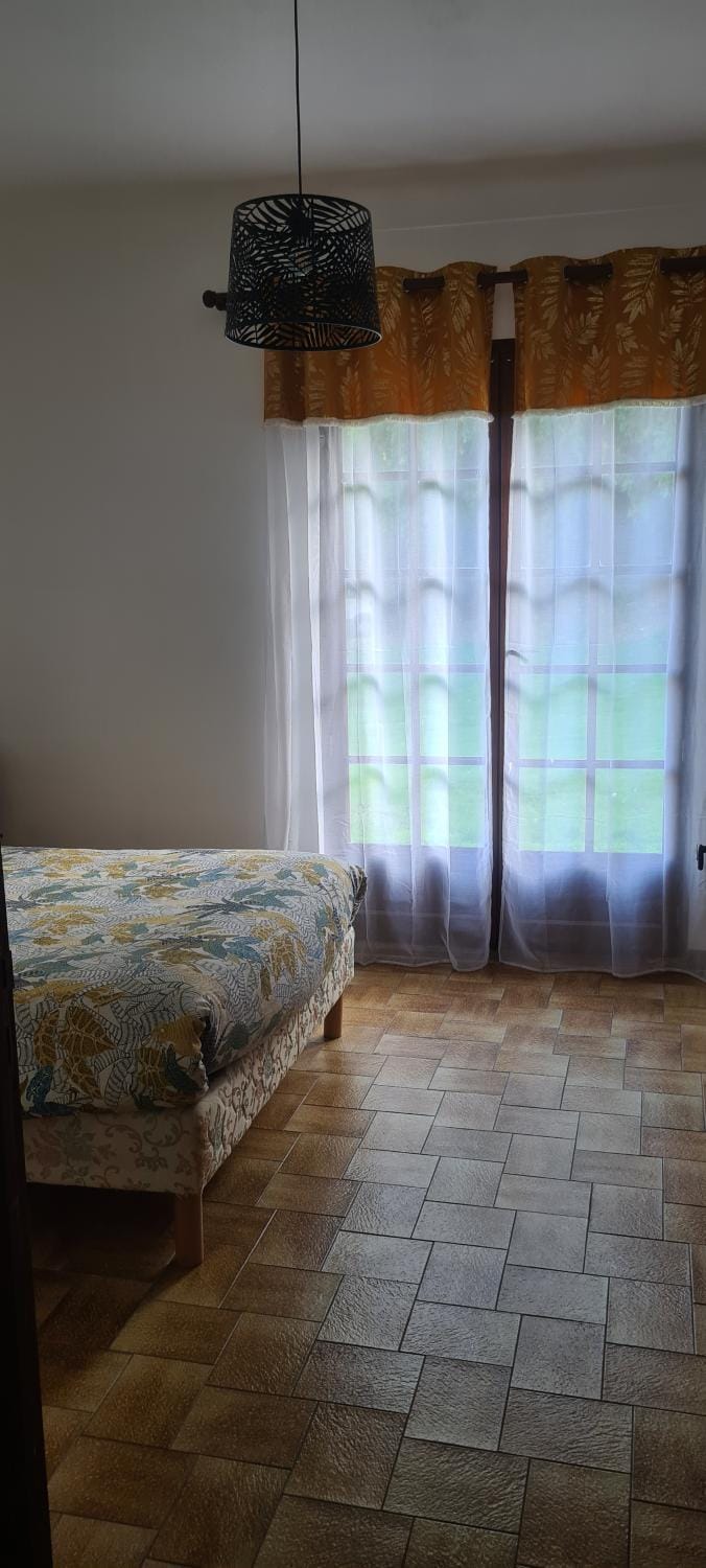 Entrecasteaux T1 saisonnier Apartment in French Riviera
