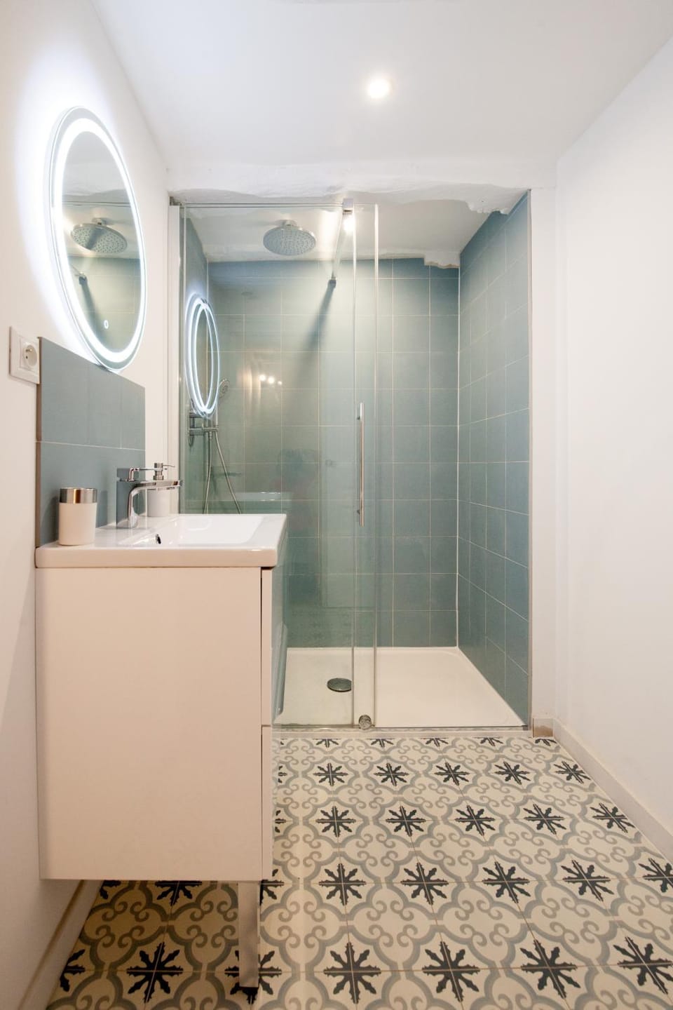 La Coquette - Tout confort - 100m du Canal - Calme - Wifi Apartment in Brittany