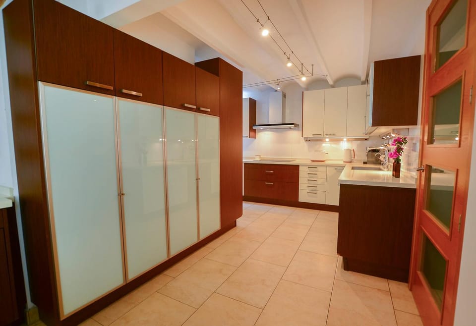 Coffee/tea facilities, Kitchen or kitchenette