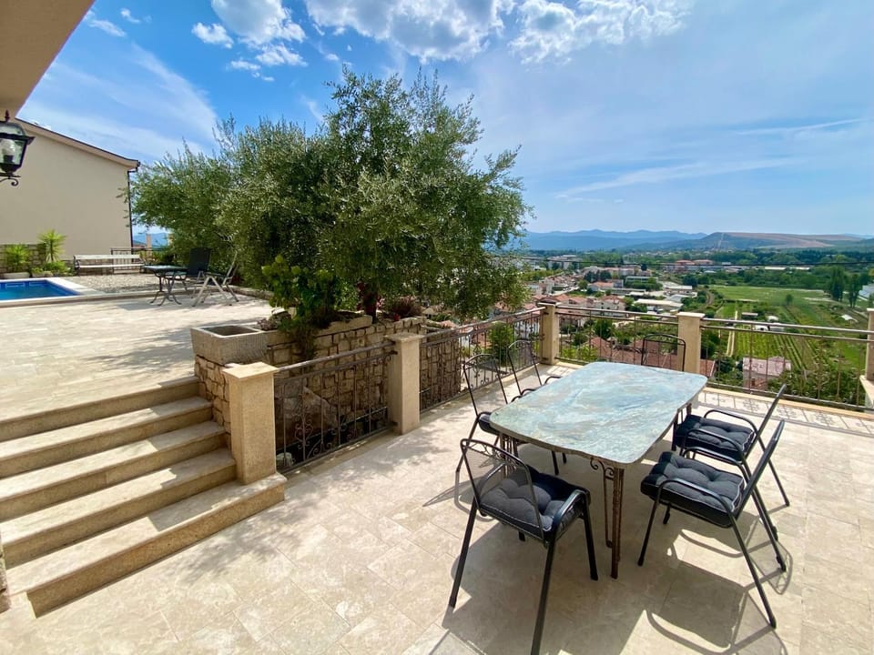 Villa Visualizza Apartment in Dubrovnik-Neretva County