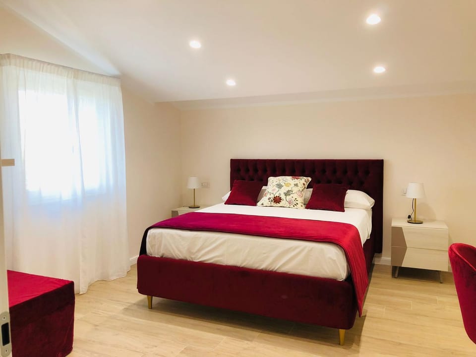 Bed, Photo of the whole room, Breakfast