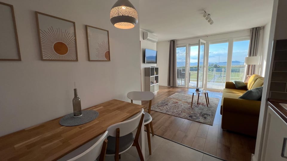 Balatonfenyves Panoráma Apartman Apartment in Hungary