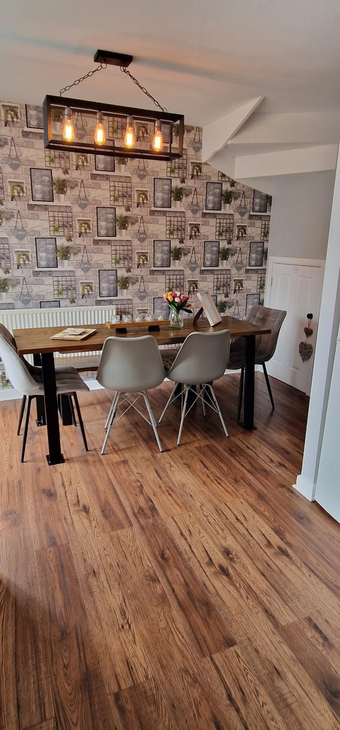 Norwich, Lavender House, 3 Bedroom House, Private Parking and Garden House in Norwich