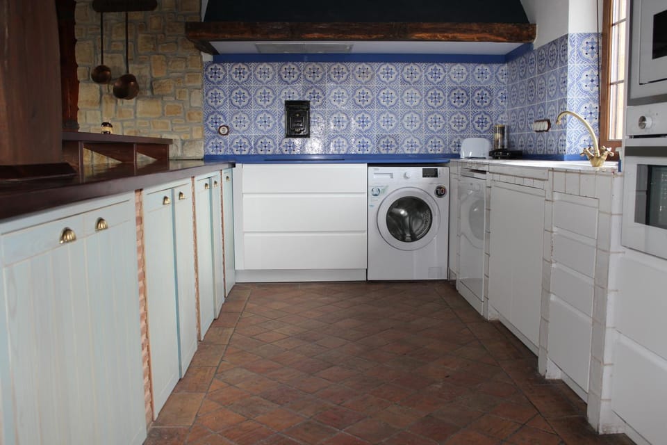 Kitchen or kitchenette, kitchen