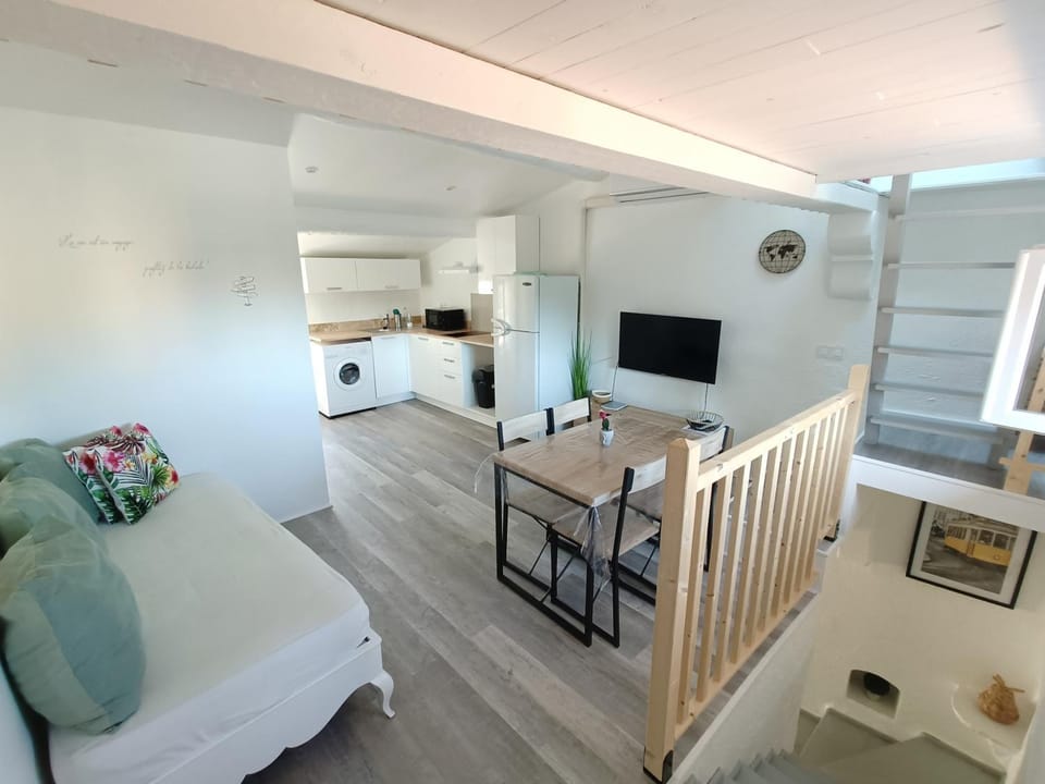 Au centre de Fréjus Charmant appartement Apartment in Fréjus