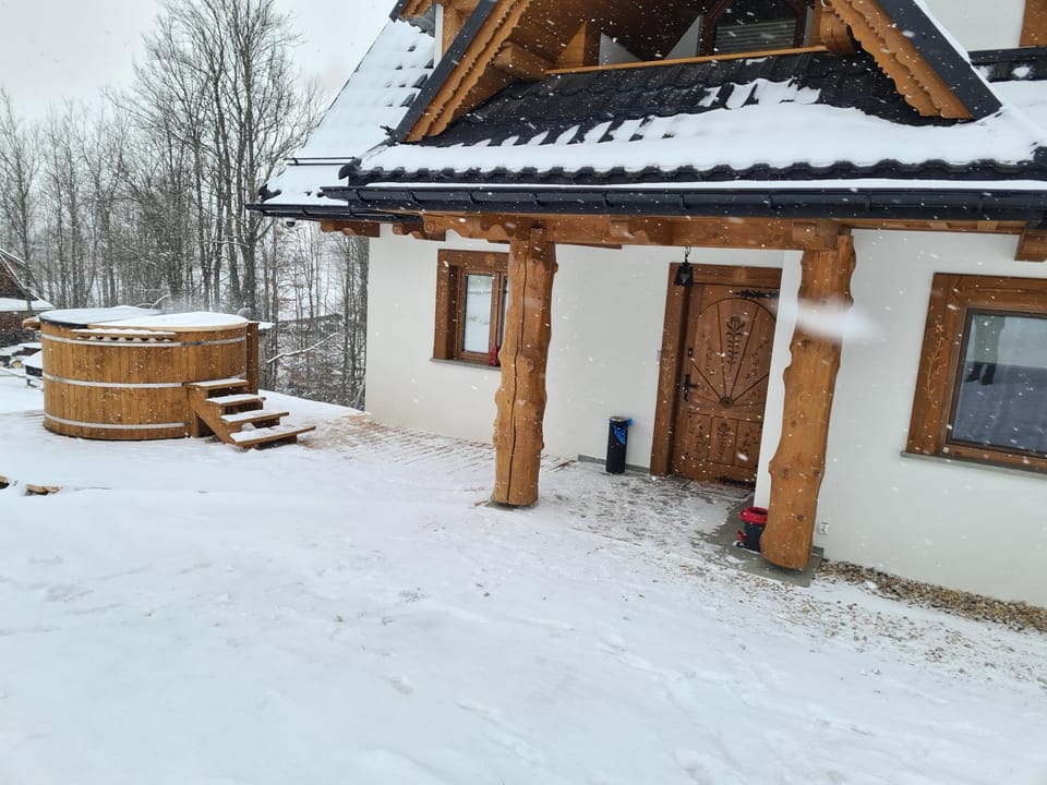Toporowe Izby House in Lesser Poland Voivodeship