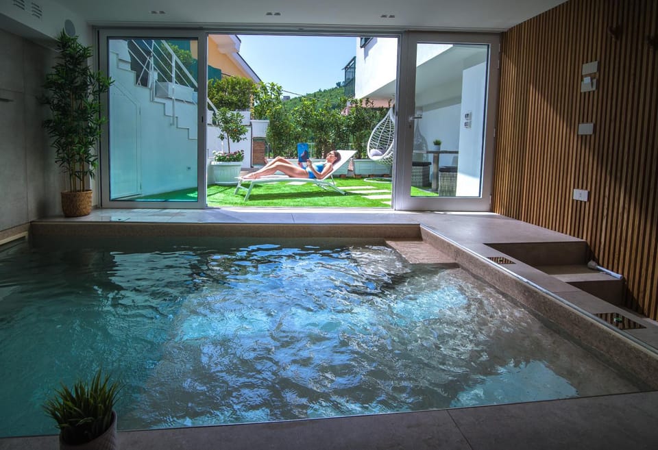Solarium, Spa and wellness centre/facilities, Swimming pool, Swimming pool