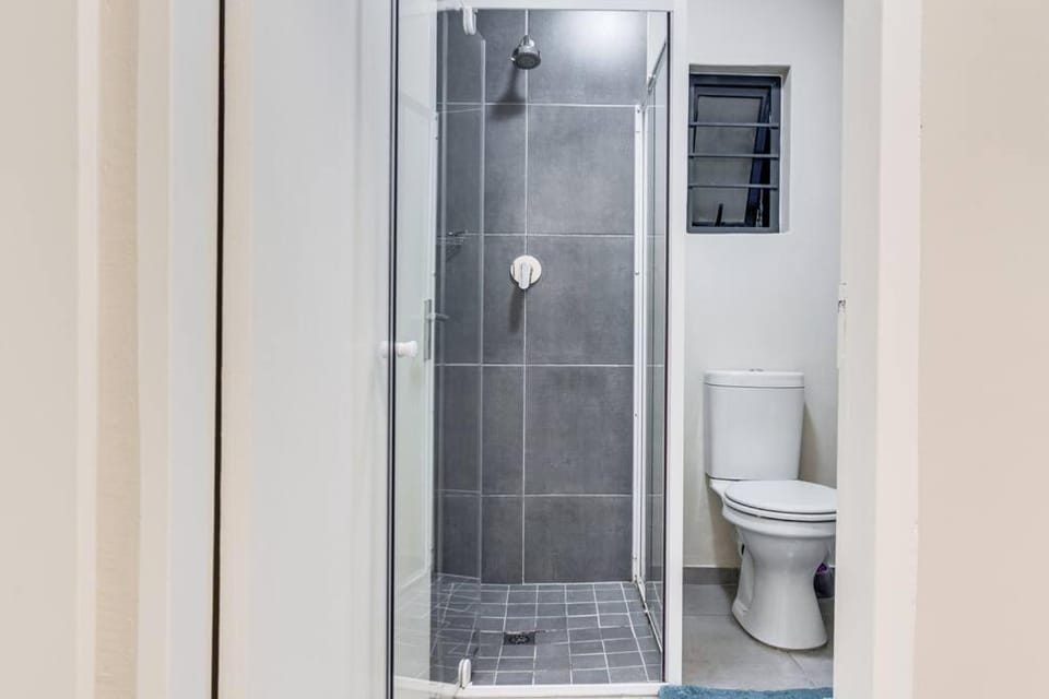 Resting nest waterfall Apartment in Sandton