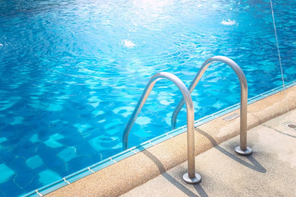 Pool view, Swimming pool
