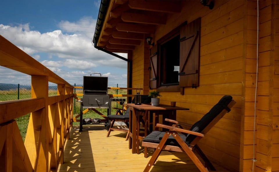 Patio, Day, BBQ facilities, Balcony/Terrace, Evening entertainment